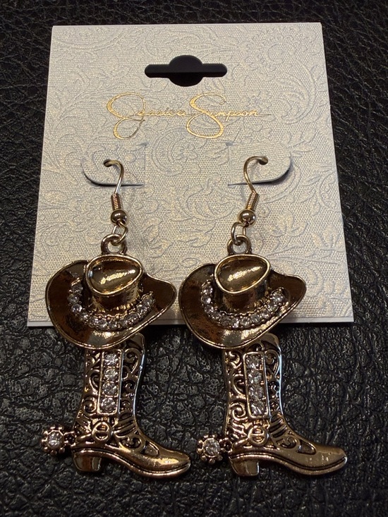 Jessica Simpson Jewelry - JESSICA SIMPSON Country Girl Dangle Earrings